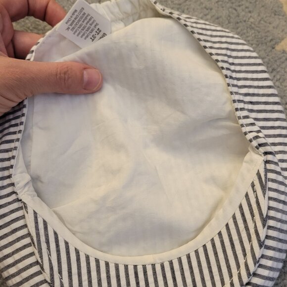 Gymboree Vest & Hat Set - Picture 4 of 4